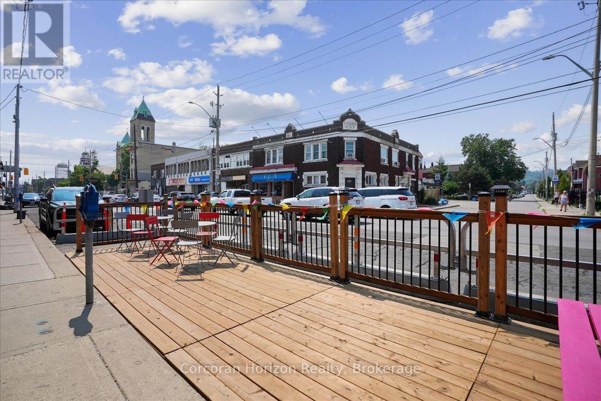 Main - 659 Barton Street E, Hamilton, Ontario  L8N 1C7 - Photo 22 - X12411956