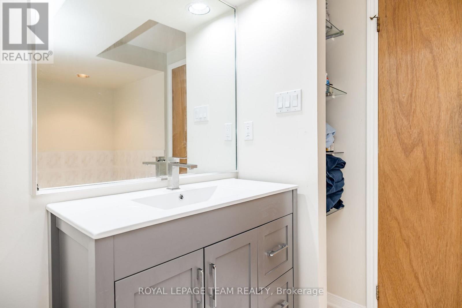 2740 Moncton Road, Ottawa, Ontario  K2B 7W1 - Photo 35 - X12411884