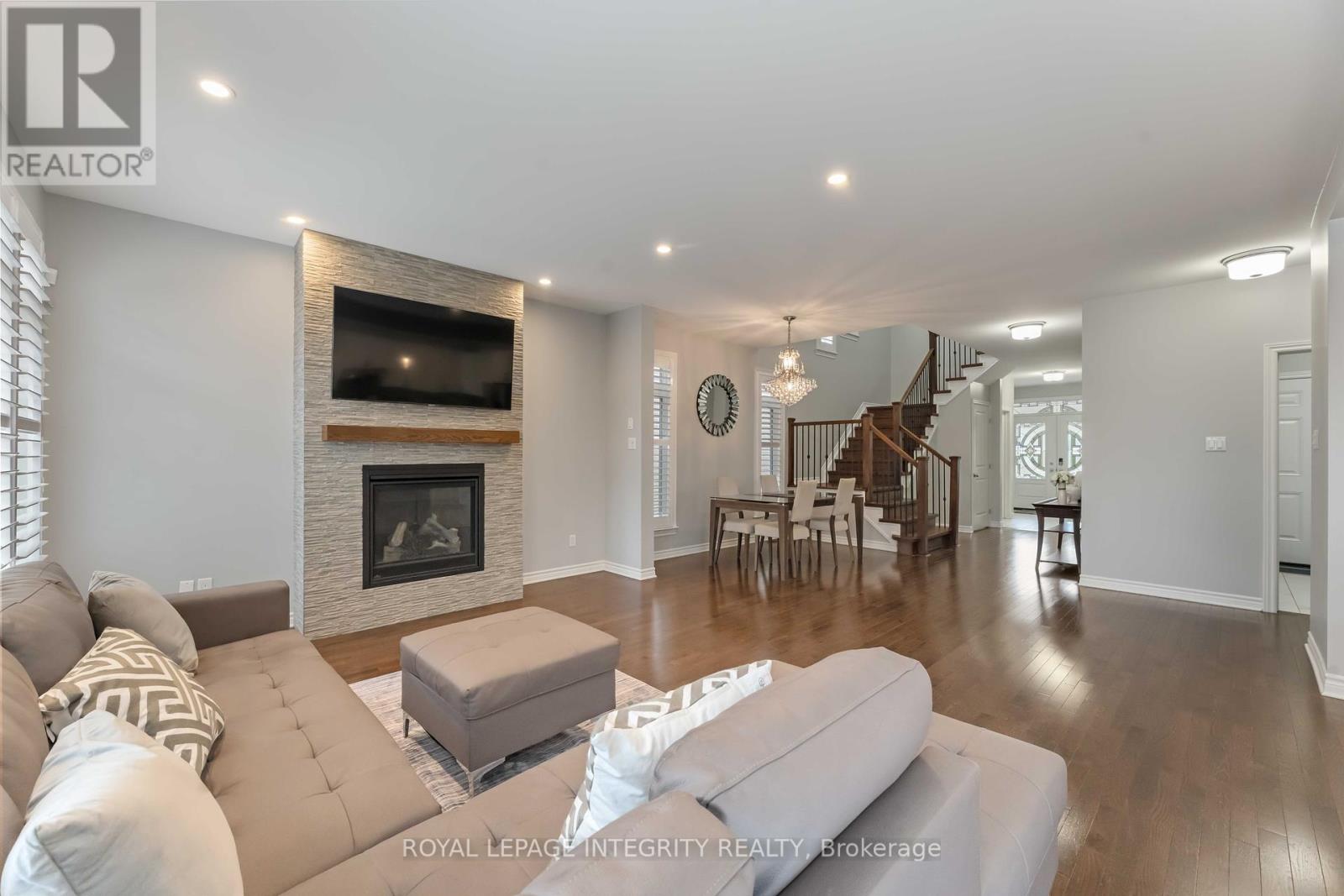 563 Egret Way, Ottawa, Ontario  K2J 0E3 - Photo 11 - X12411922