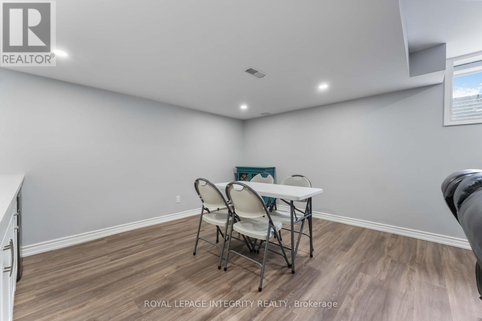 563 Egret Way, Ottawa, Ontario  K2J 0E3 - Photo 39 - X12411922