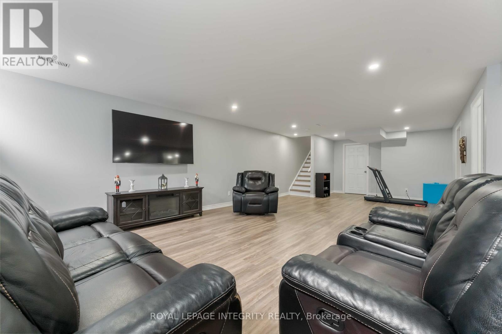 563 Egret Way, Ottawa, Ontario  K2J 0E3 - Photo 42 - X12411922