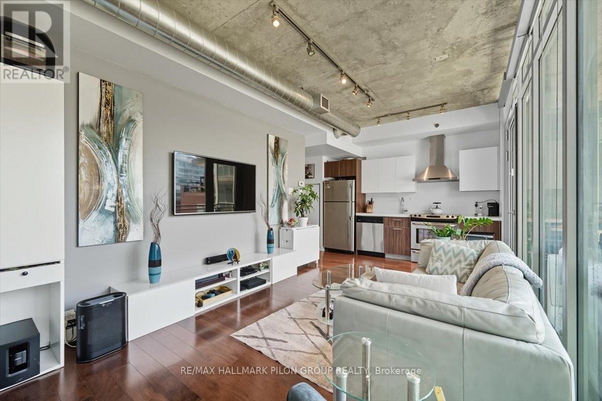 450 - 340 Mcleod Street, Ottawa, Ontario  K2P 1A4 - Photo 4 - X12411942