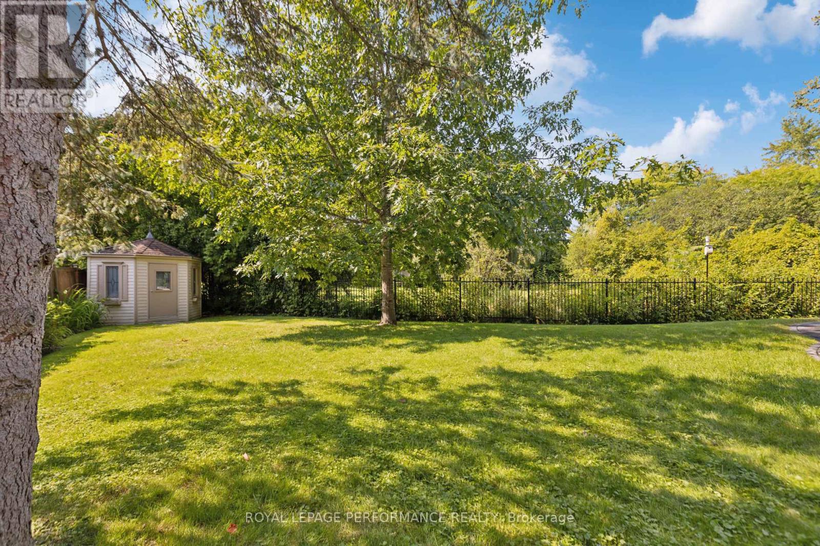 55 Delong Drive, Ottawa, Ontario  K1J 7E4 - Photo 42 - X12411993