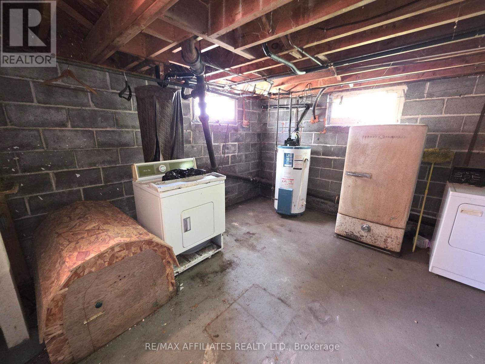 41 Elgin Street W, Smiths Falls, Ontario  K7A 3C5 - Photo 29 - X12412030