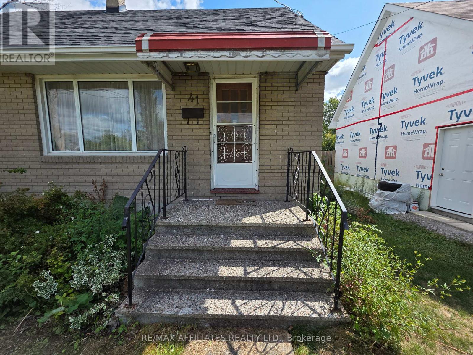 41 Elgin Street W, Smiths Falls, Ontario  K7A 3C5 - Photo 5 - X12412030