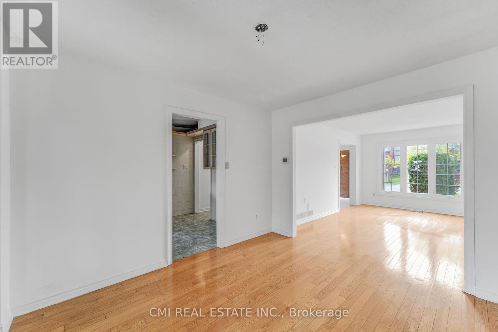 109 Valleymede Drive, Richmond Hill, Ontario  L4B 1T6 - Photo 18 - N12171000
