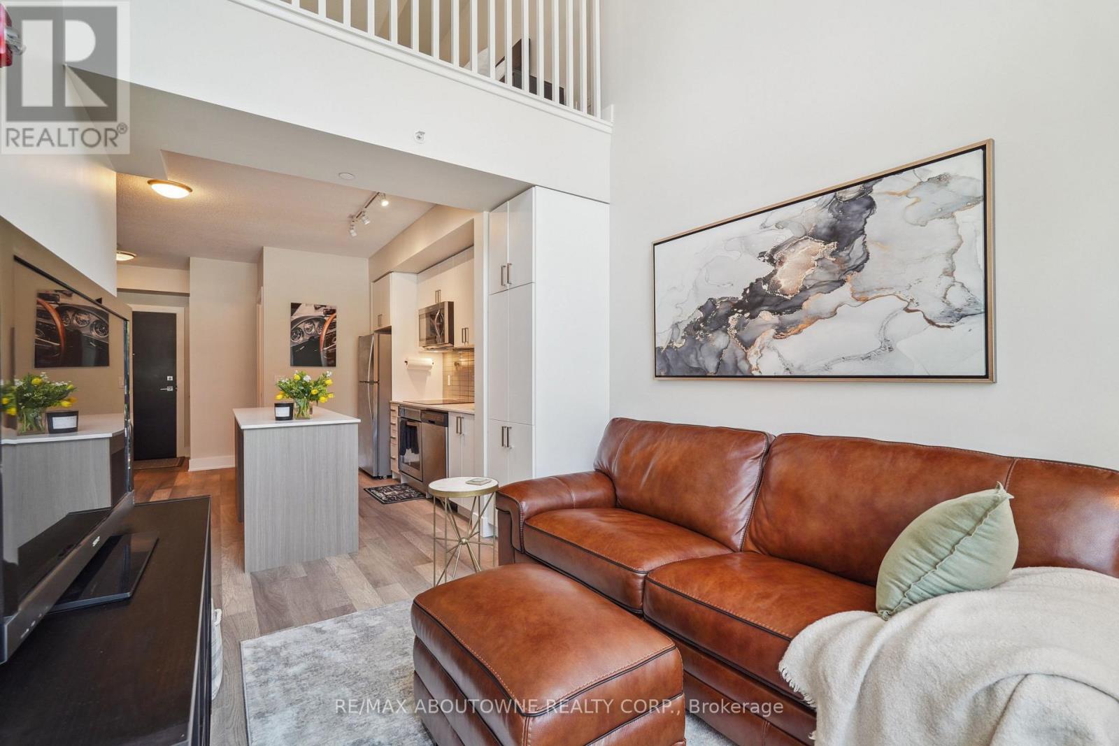 C204 - 5260 Dundas Street, Burlington, Ontario  L7L 0J7 - Photo 13 - W12154454