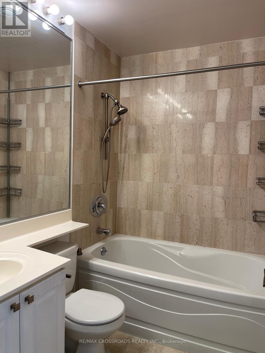 Ph108 - 18 Lee Centre Drive, Toronto, Ontario  M1H 3H5 - Photo 15 - E12408420