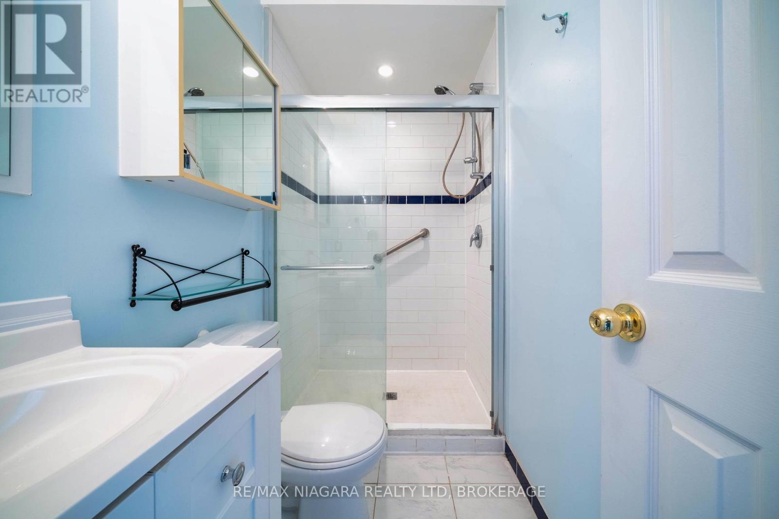 26 Crestcombe Road, St. Catharines, Ontario  L2S 2J4 - Photo 23 - X12411894