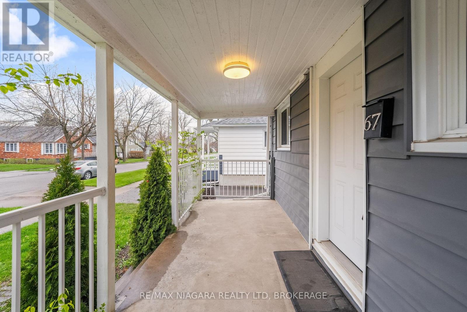 67 West Street N, Thorold, Ontario  L2V 2S4 - Photo 4 - X12411981