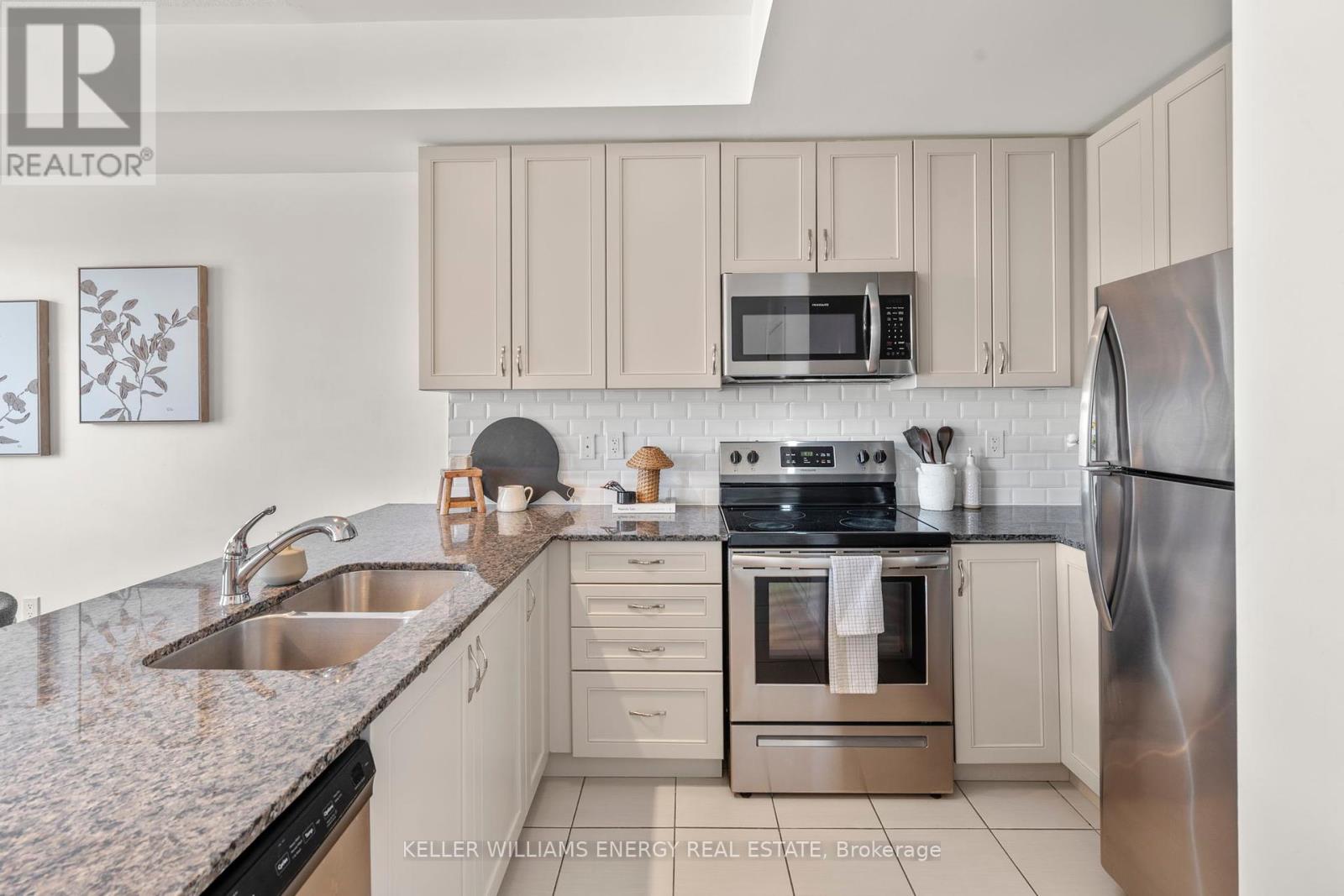 259 - 2568 William Jackson Drive, Pickering, Ontario  L1X 0E5 - Photo 7 - E12411896