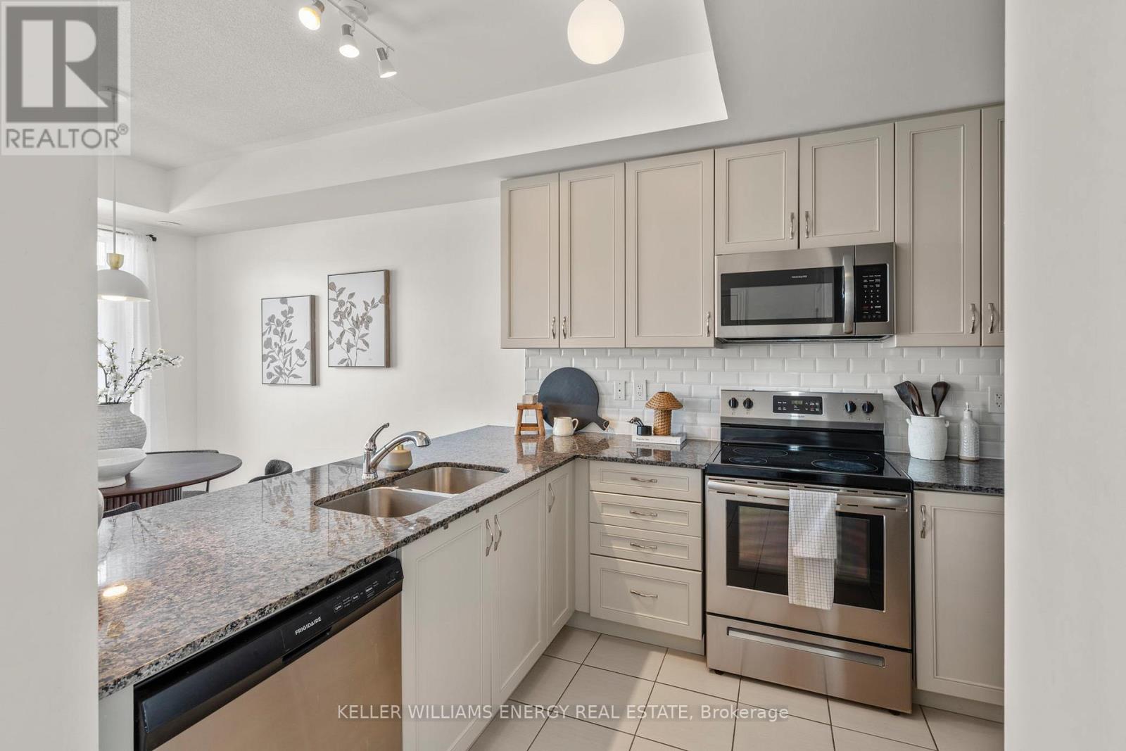 259 - 2568 William Jackson Drive, Pickering, Ontario  L1X 0E5 - Photo 8 - E12411896