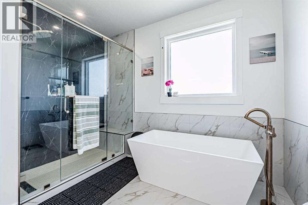 424 Watercrest Place, Chestermere, Alberta  T1X 2Y9 - Photo 31 - A2254508