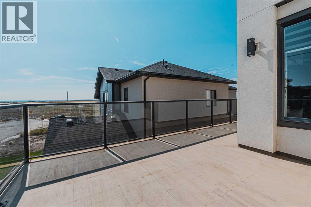 424 Watercrest Place, Chestermere, Alberta  T1X 2Y9 - Photo 46 - A2254508