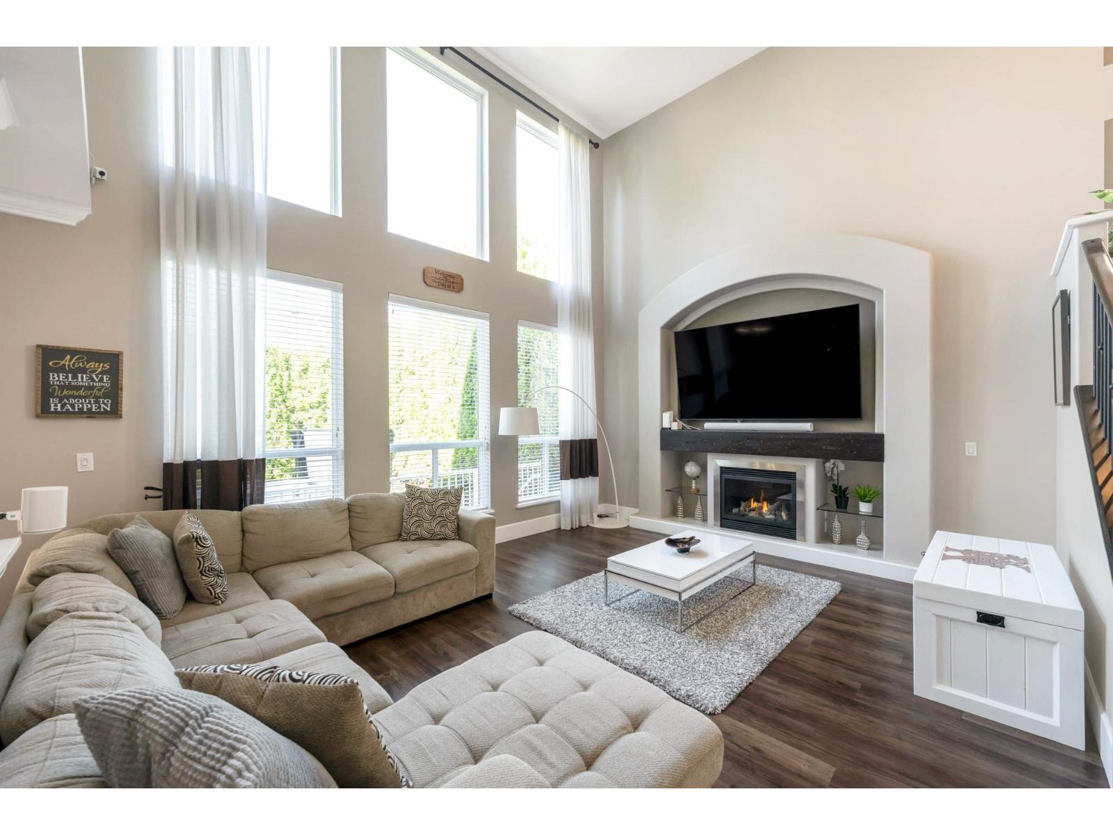 8343 209a Street, Langley, British Columbia  V2Y 0A5 - Photo 4 - R3048856