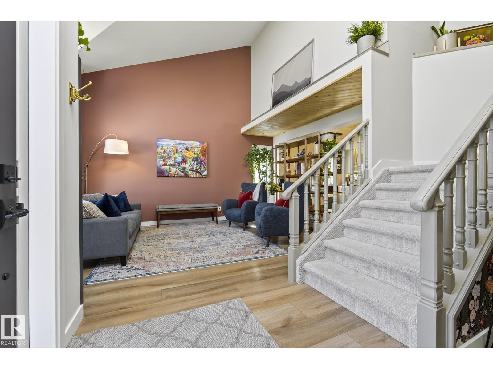 715 Burley Dr Nw, Edmonton, Alberta  T6R 1W7 - Photo 4 - E4458300