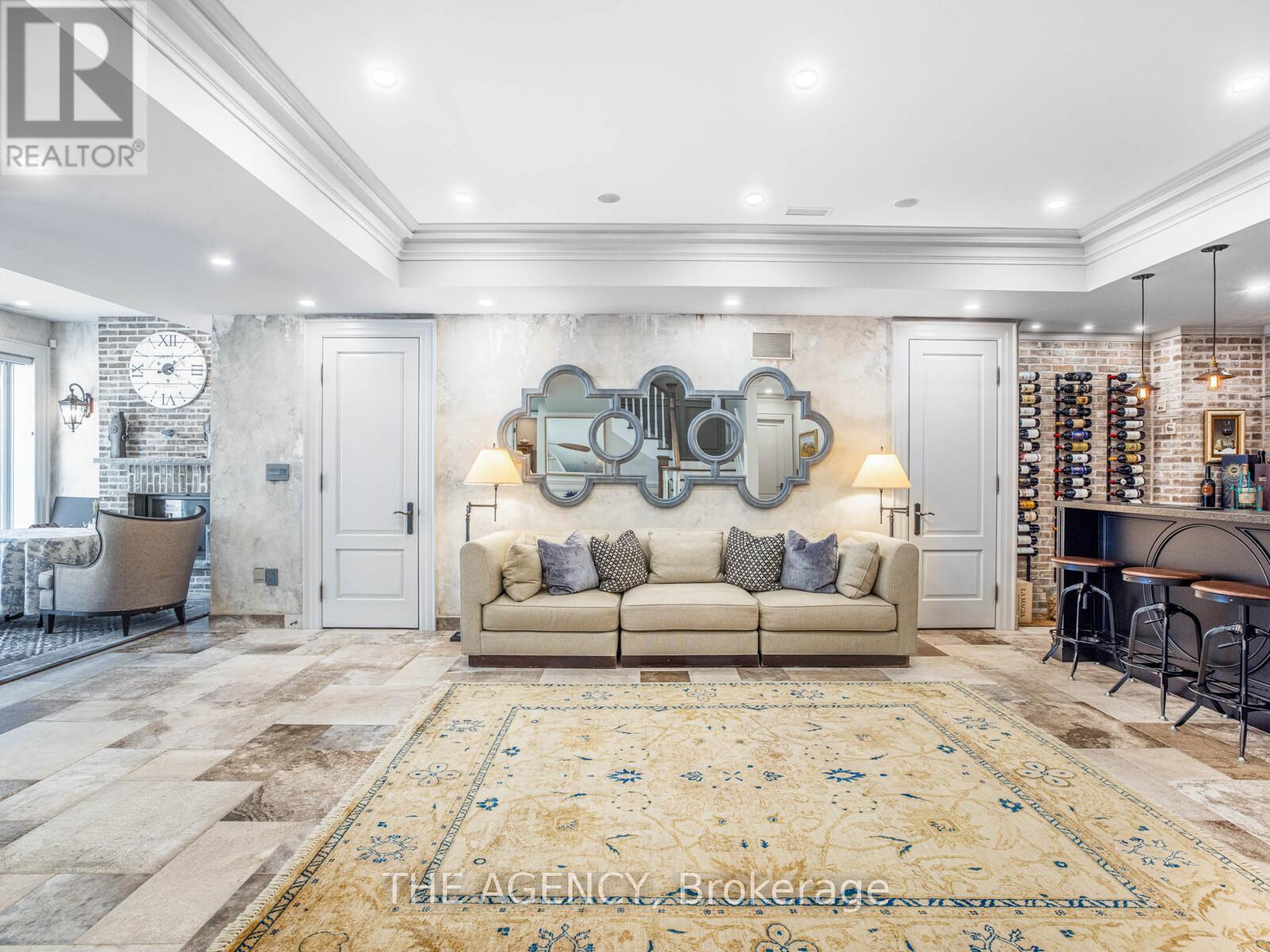 1 Suncrest Drive, Toronto, Ontario  M3C 2L1 - Photo 27 - C12411752