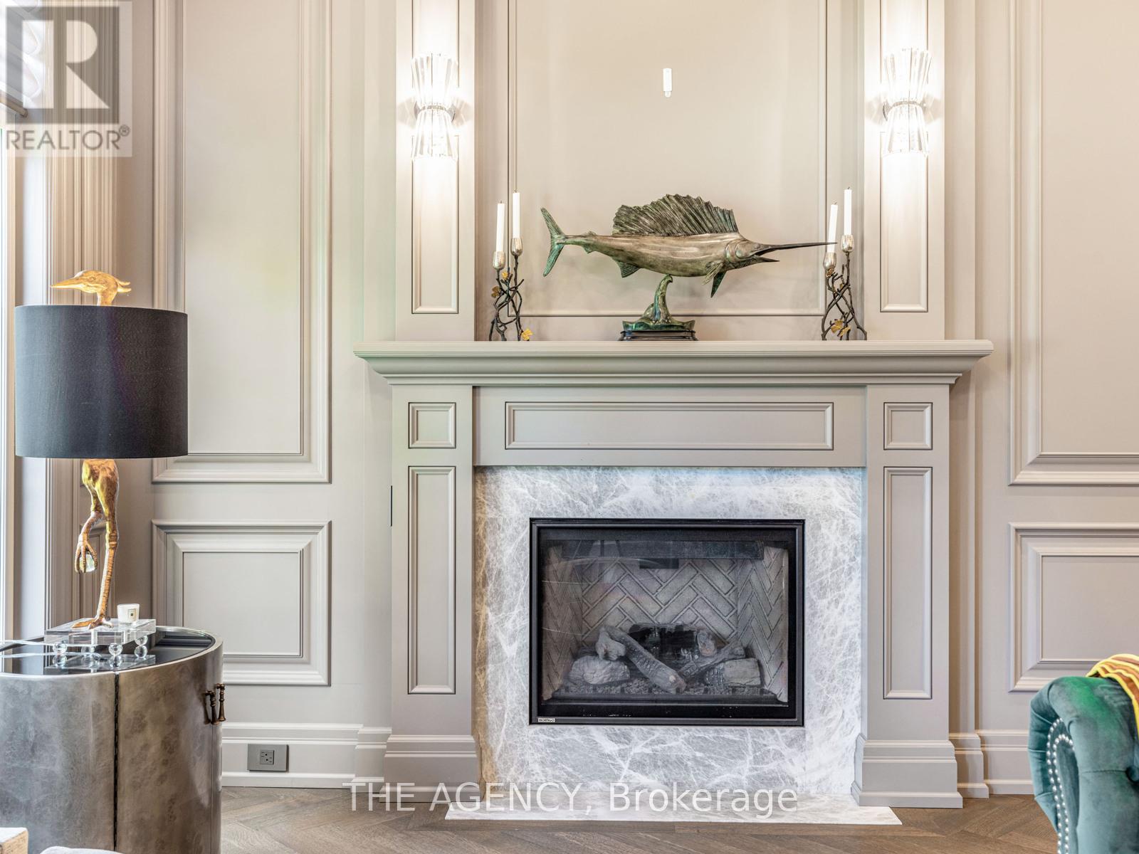 1 Suncrest Drive, Toronto, Ontario  M3C 2L1 - Photo 8 - C12411752