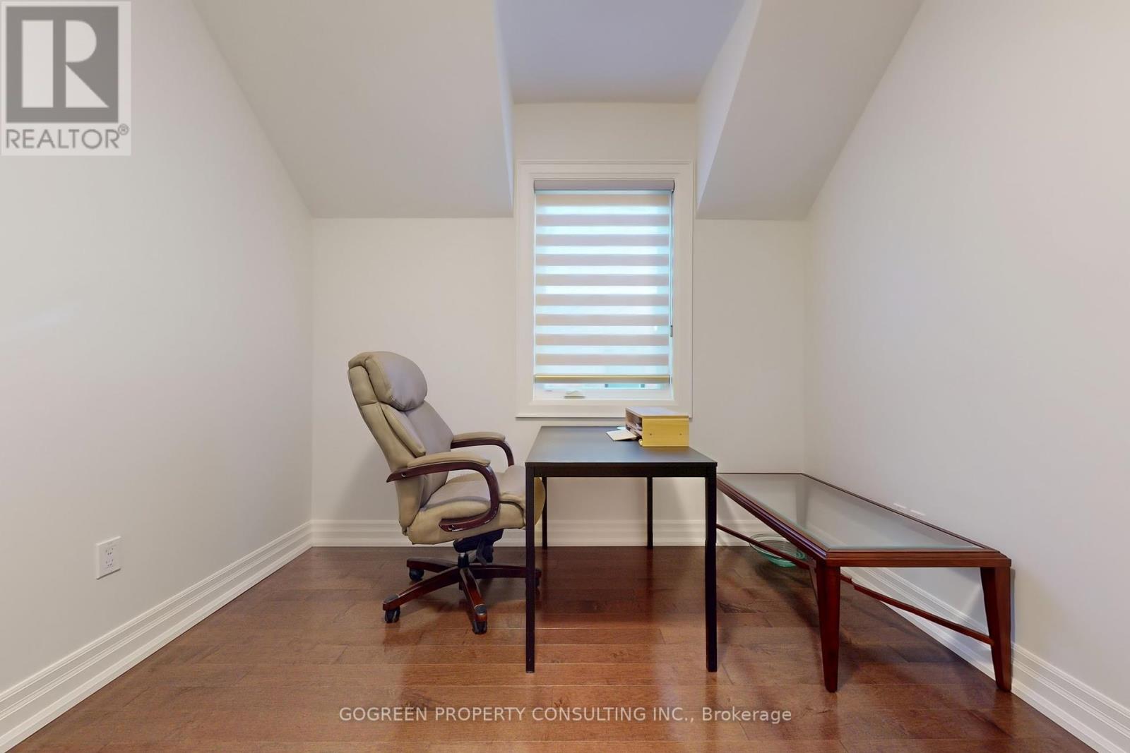 11 Elmview Avenue, Toronto, Ontario  M2N 2S5 - Photo 34 - C12411781