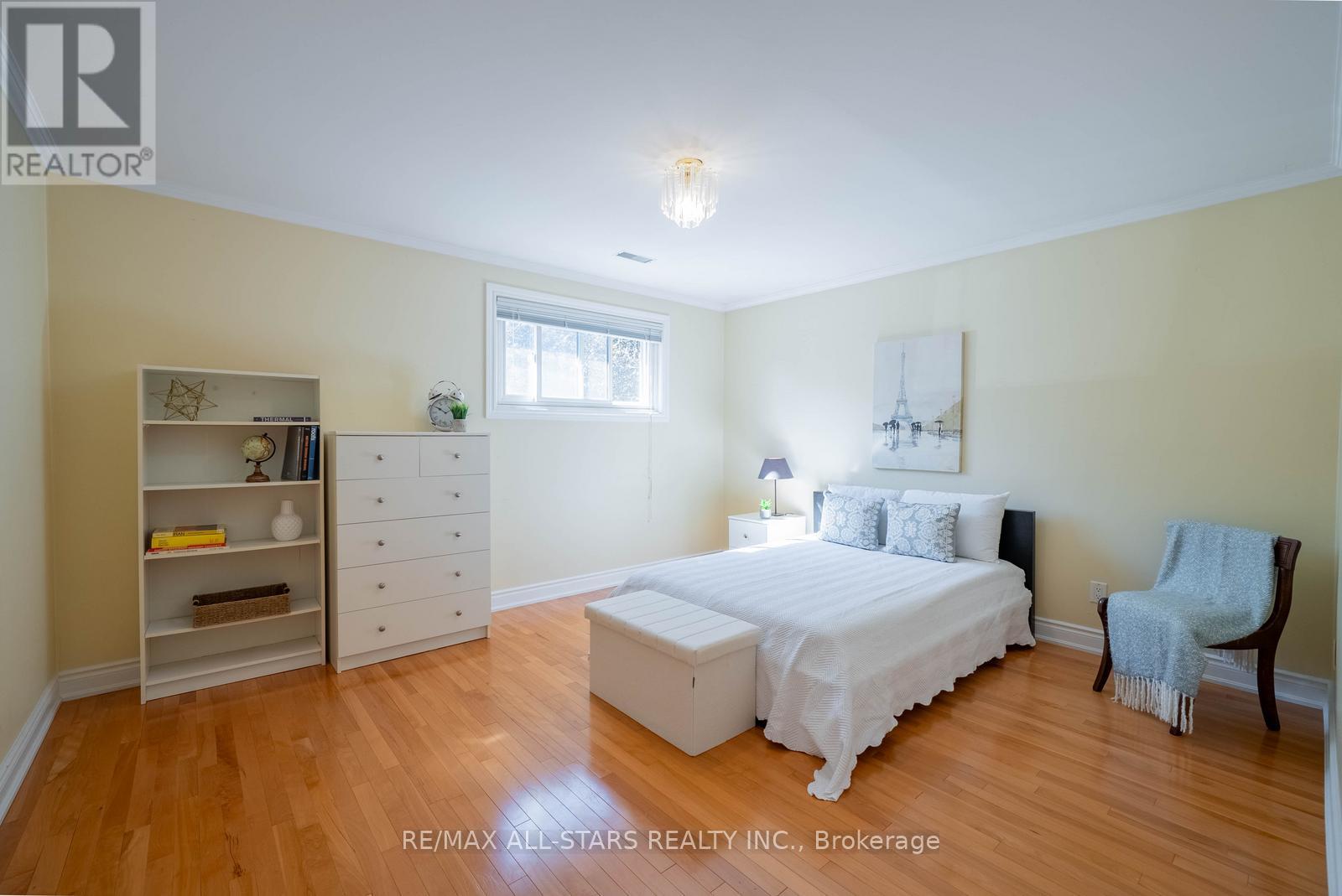 28 Cobblestone Drive, Toronto (Don Valley Village), Ontario  M2J 2X7 - Photo 28 - C12411797
