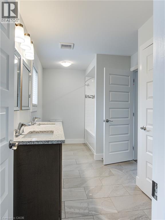 2527 Holbrook Drive, London, Ontario  N6M 0E8 - Photo 29 - 40769853