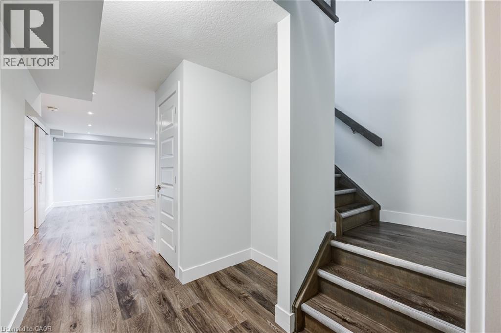 2527 Holbrook Drive, London, Ontario  N6M 0E8 - Photo 32 - 40769853