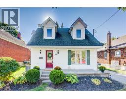 39 DUNHAM Avenue, kitchener, Ontario