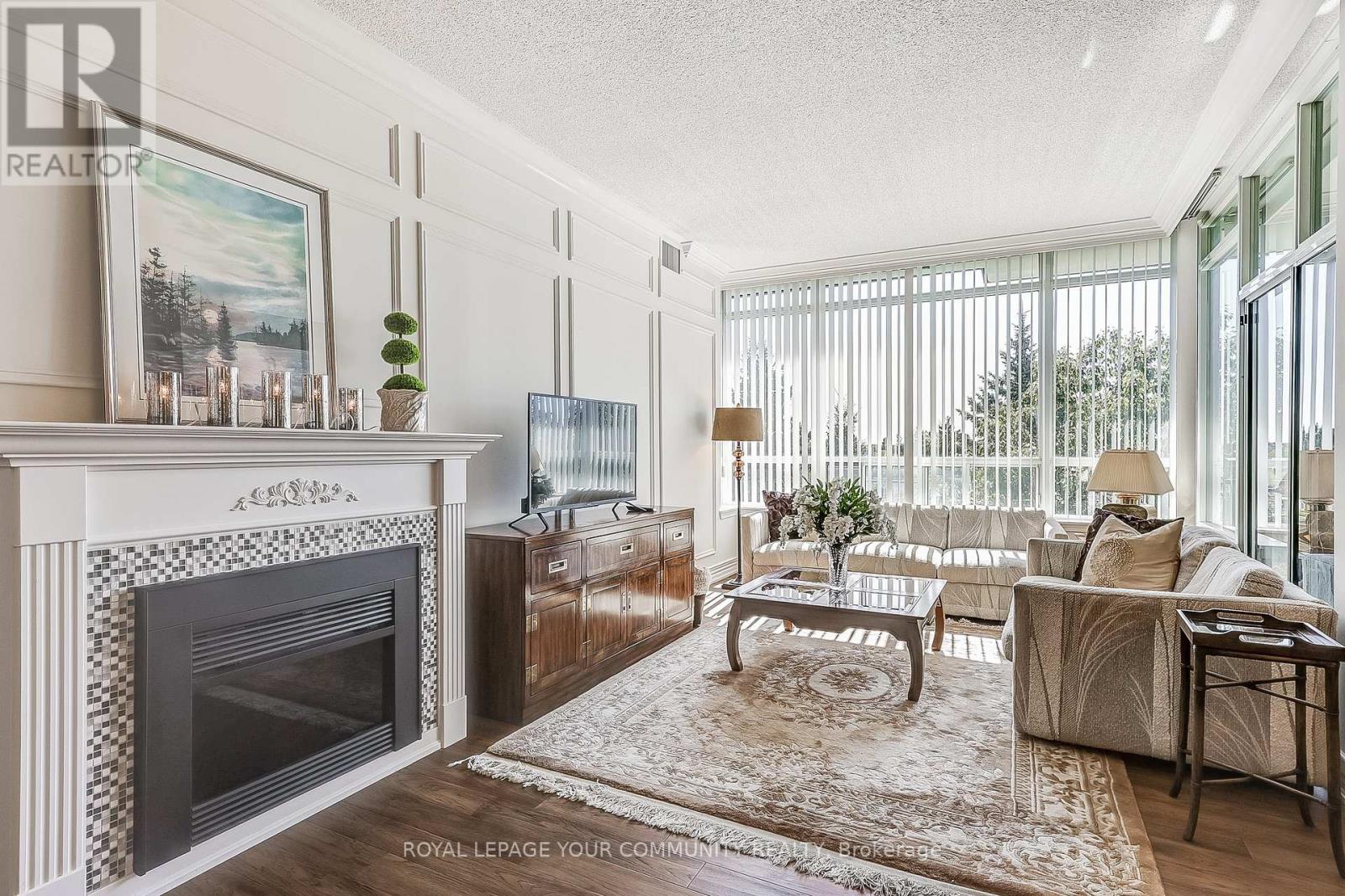 402 - 55 The Boardwalk Way S, Markham, Ontario  L6E 1B7 - Photo 15 - N12411743