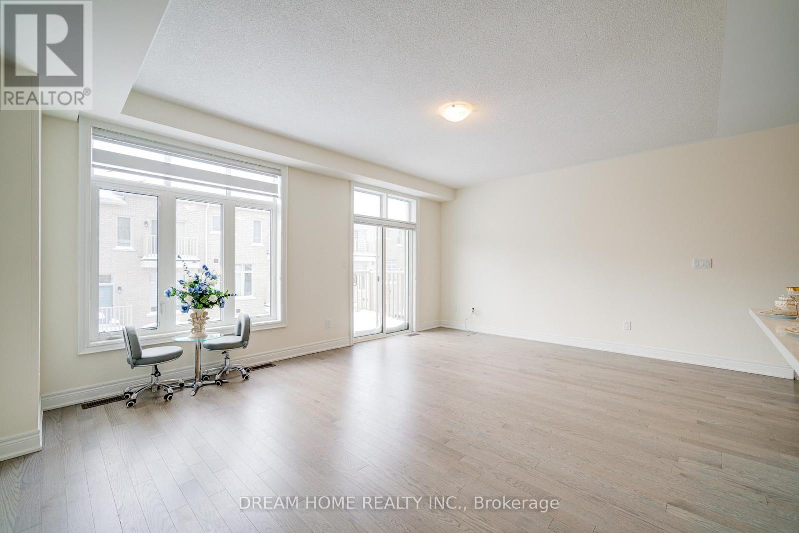 22 Thomas Hope Lane, Markham, Ontario  L3S 0E9 - Photo 24 - N12411812