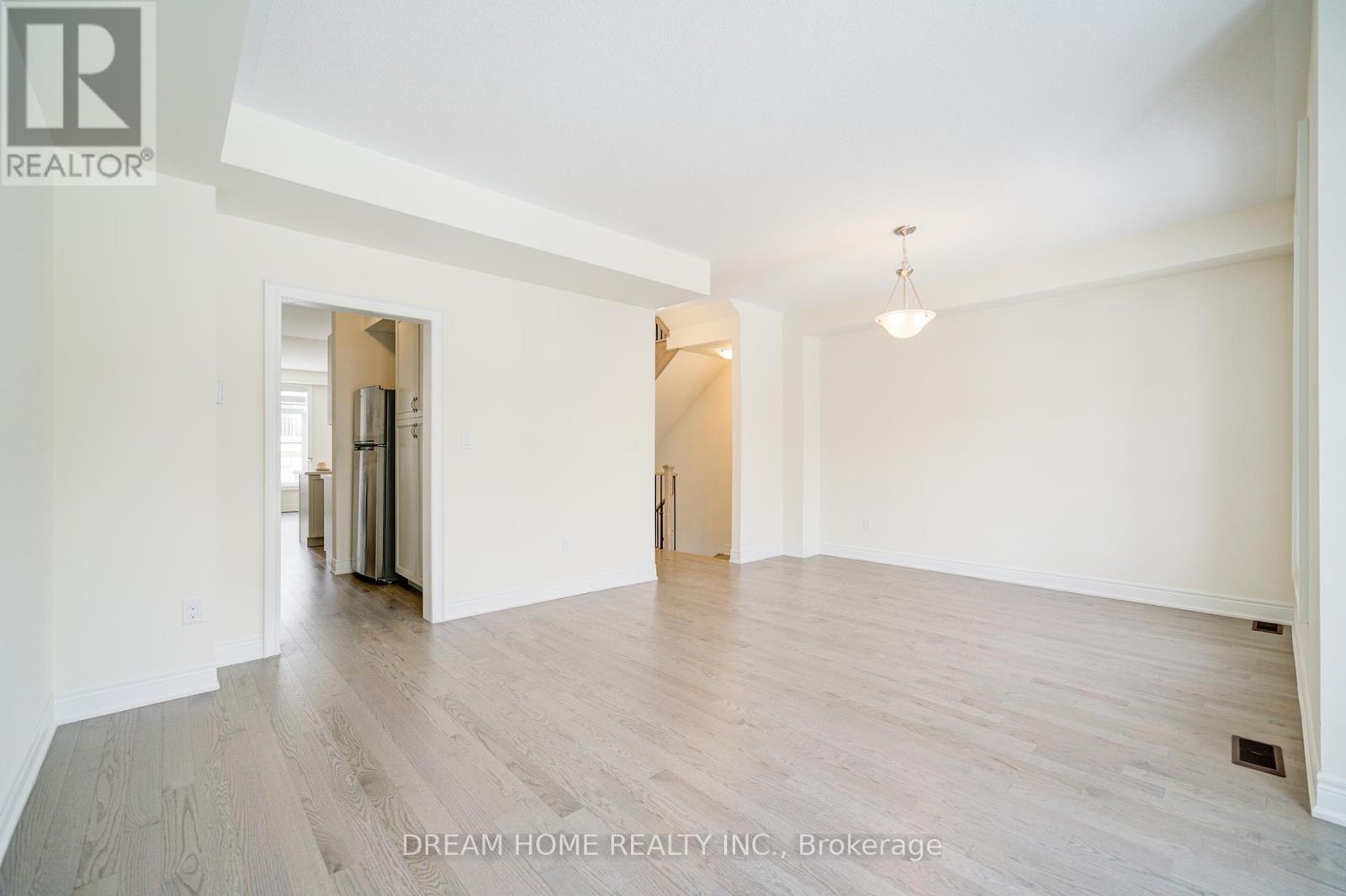 22 Thomas Hope Lane, Markham, Ontario  L3S 0E9 - Photo 29 - N12411812