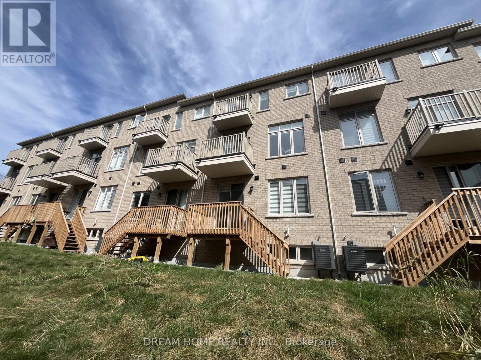 22 Thomas Hope Lane, Markham, Ontario  L3S 0E9 - Photo 39 - N12411812