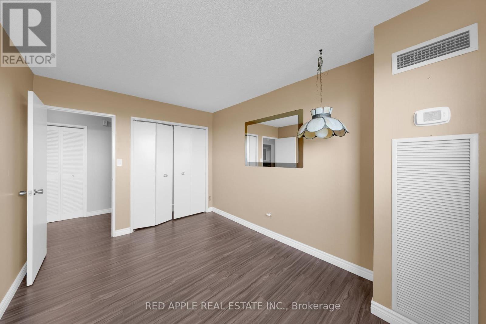807 - 50 Baif Boulevard, Richmond Hill, Ontario  L4C 5L1 - Photo 15 - N12411830