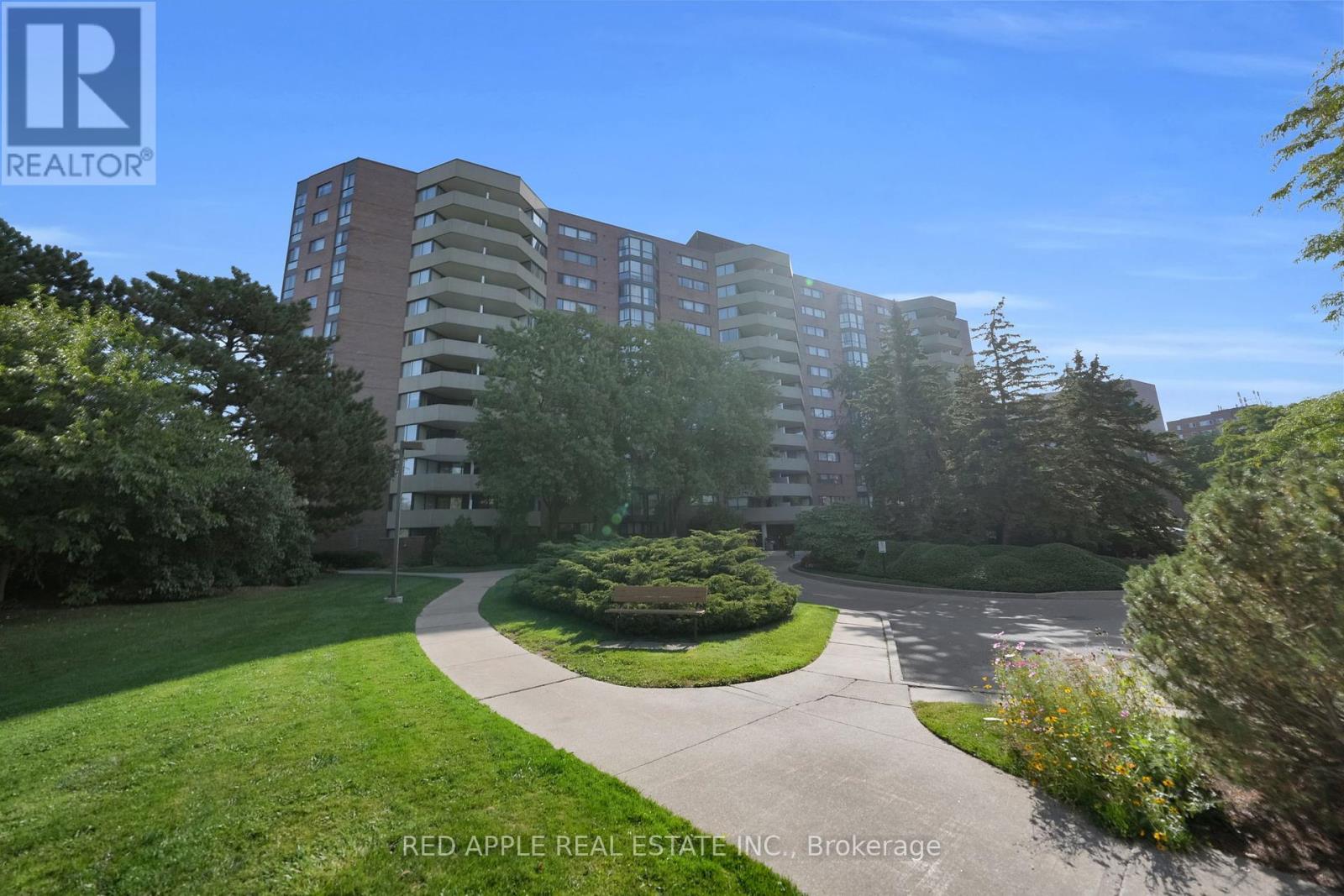 807 - 50 Baif Boulevard, Richmond Hill, Ontario  L4C 5L1 - Photo 20 - N12411830