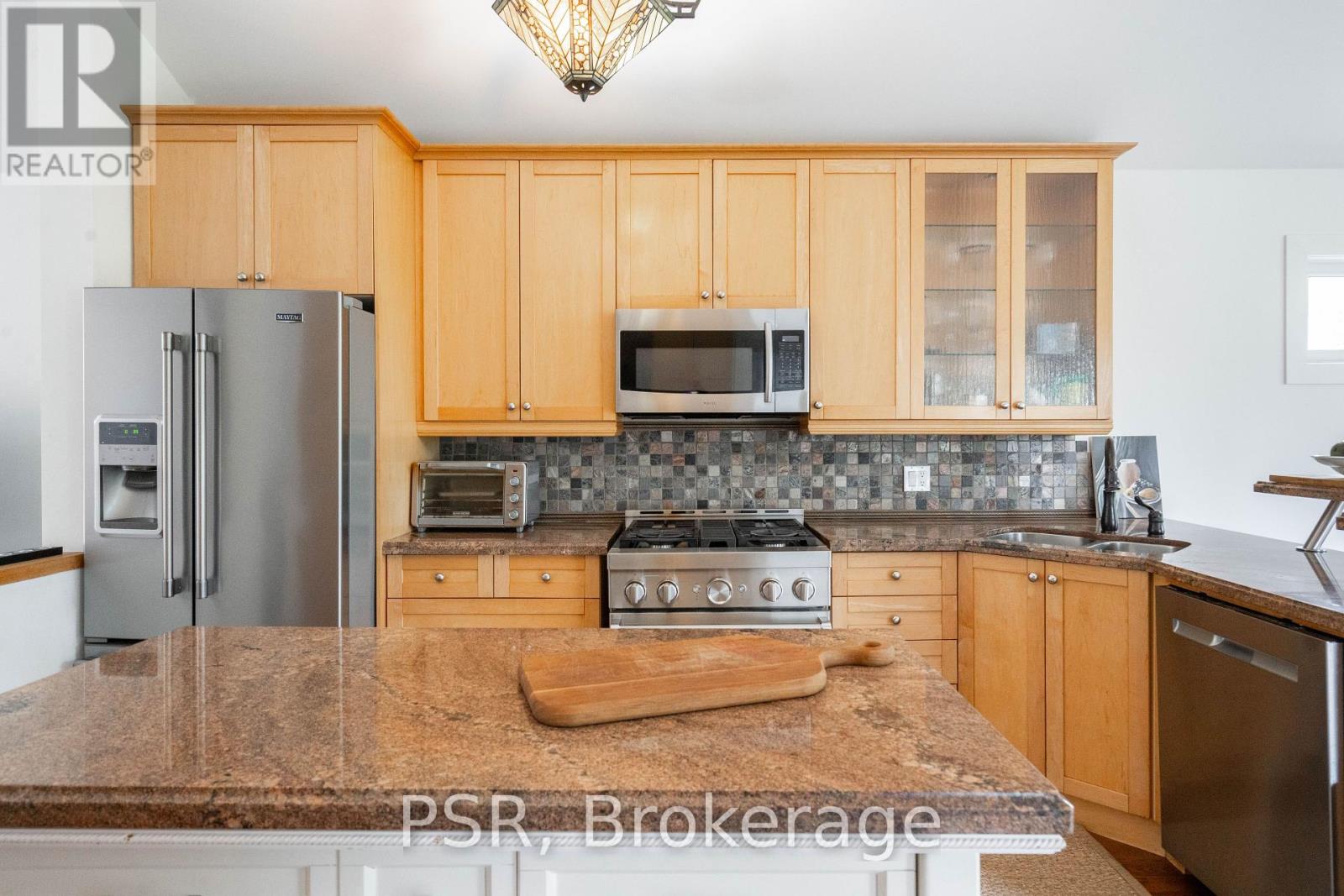 1694 Edgewood Avenue, Innisfil (Alcona), Ontario  L9S 4M3 - Photo 12 - N12411831