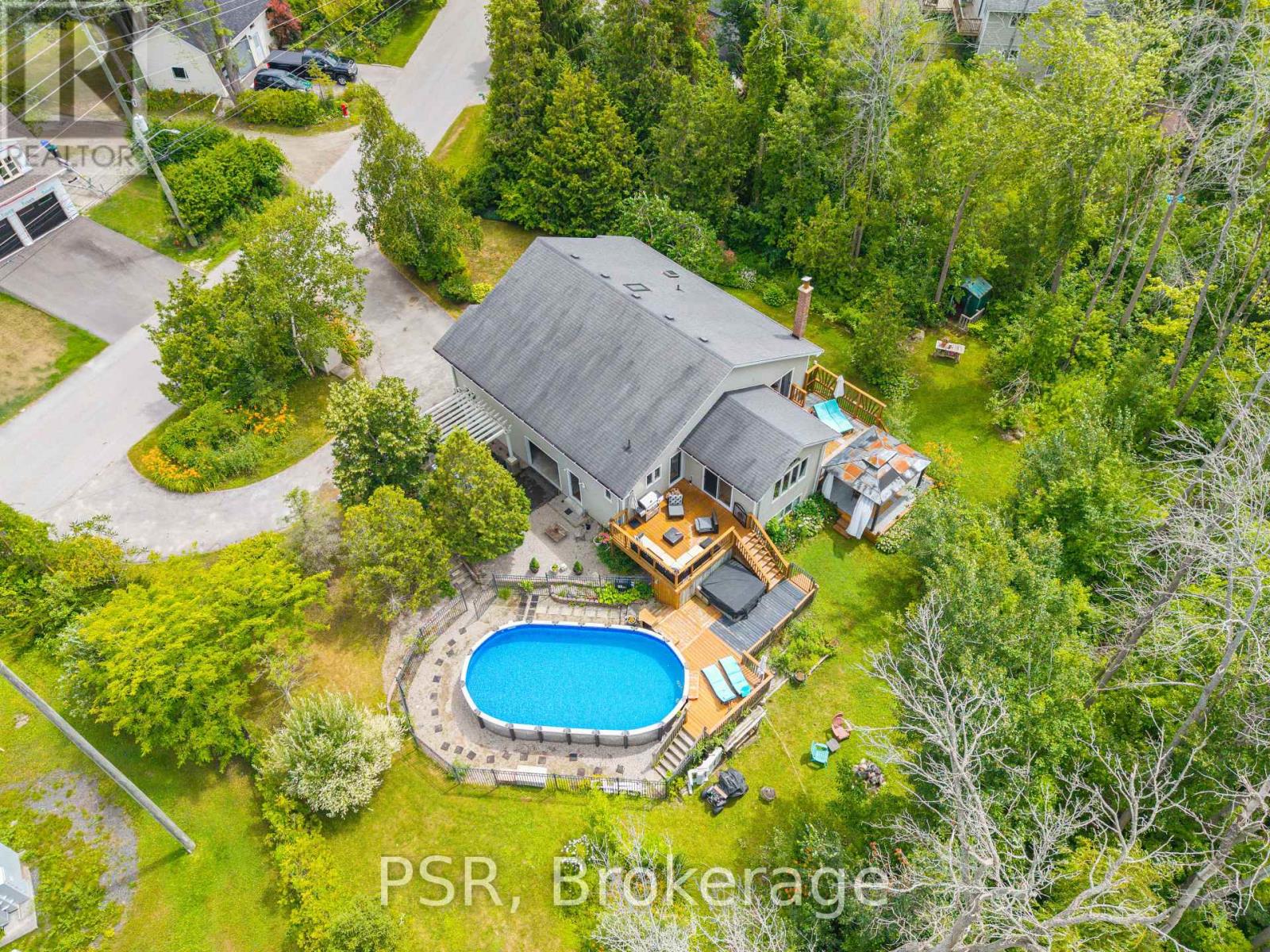 1694 Edgewood Avenue, Innisfil (Alcona), Ontario  L9S 4M3 - Photo 2 - N12411831