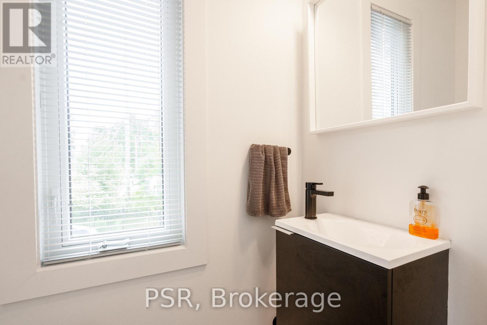1694 Edgewood Avenue, Innisfil (Alcona), Ontario  L9S 4M3 - Photo 26 - N12411831