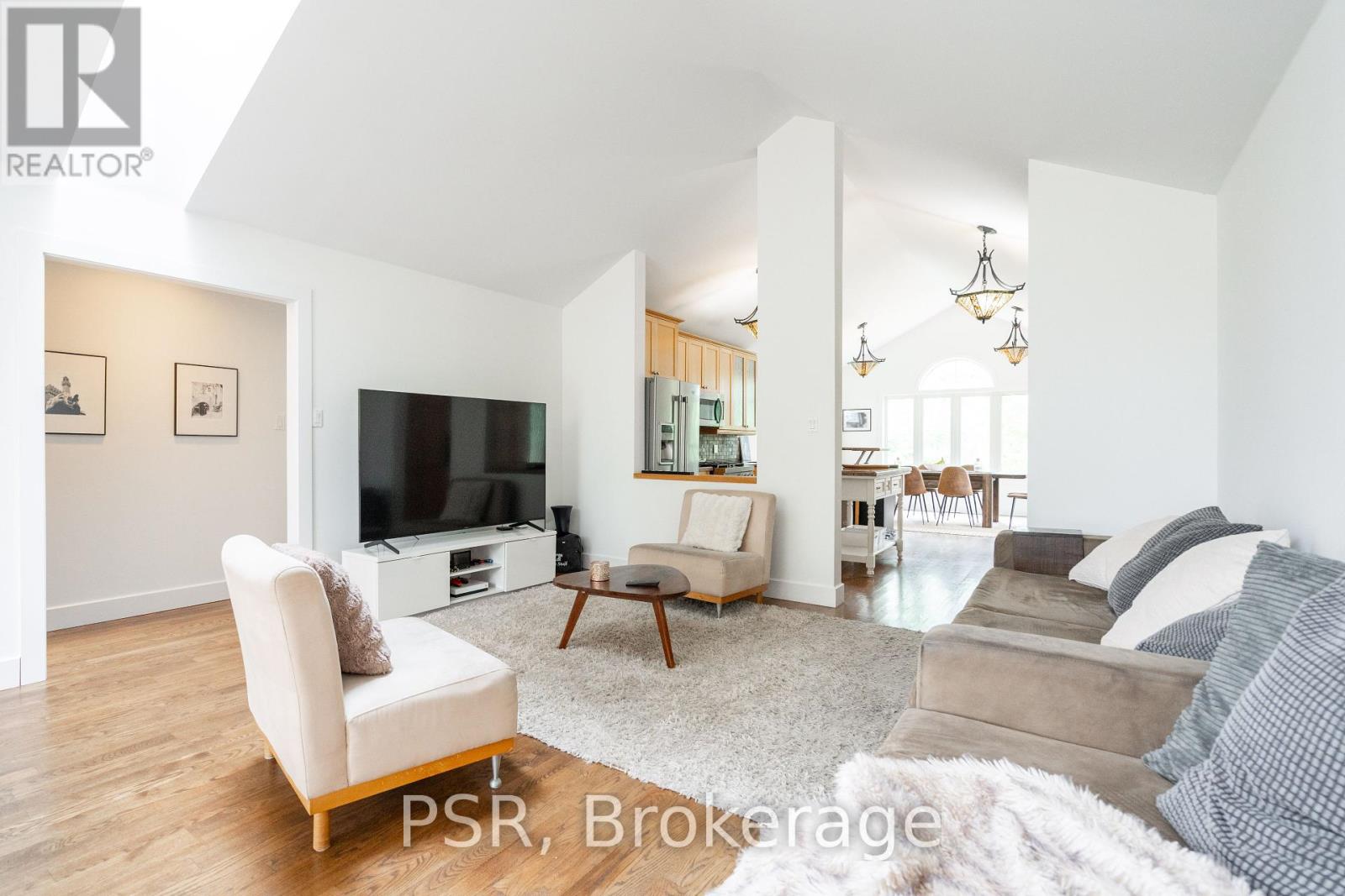 1694 Edgewood Avenue, Innisfil (Alcona), Ontario  L9S 4M3 - Photo 7 - N12411831