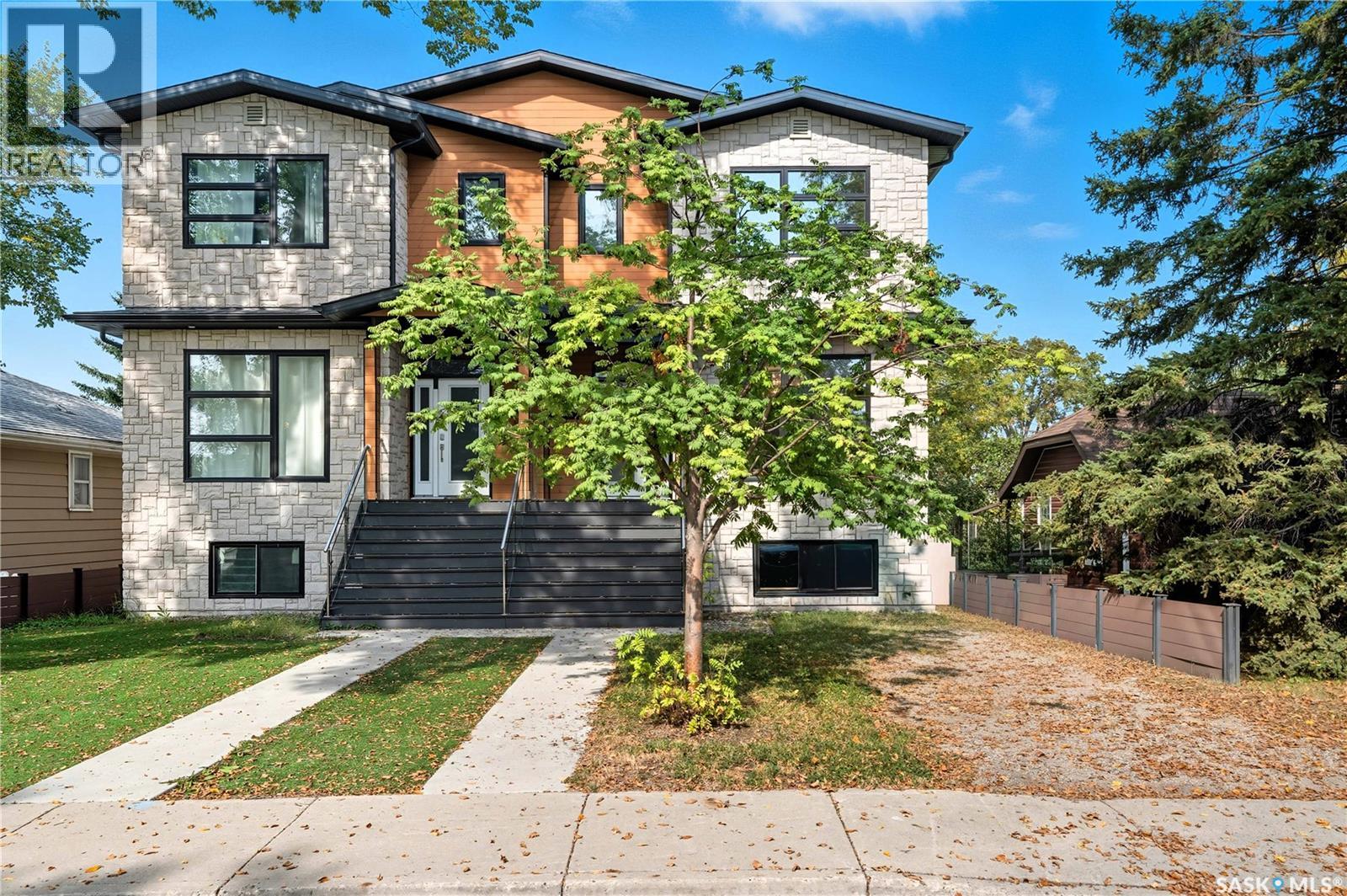 1105 7th Street E, Saskatoon, Saskatchewan  S7H 0Y9 - Photo 2 - SK018559