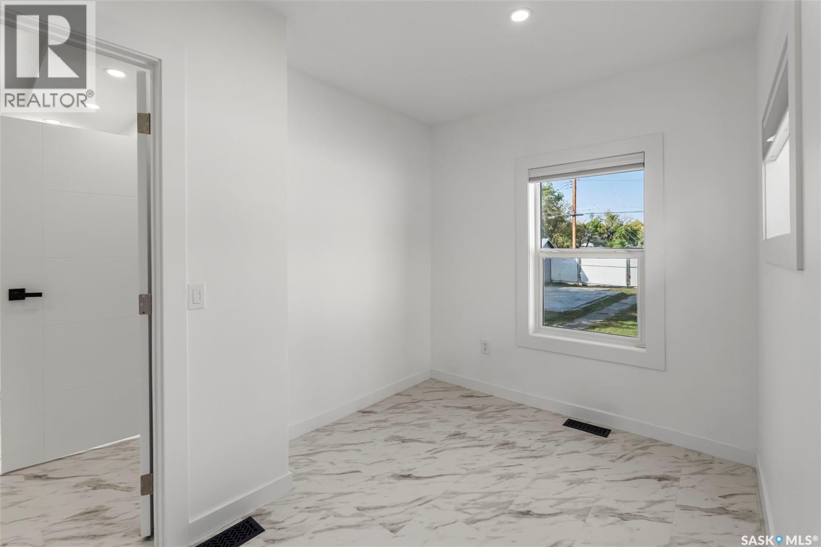 117 U Avenue S, Saskatoon, Saskatchewan  S7M 3B9 - Photo 14 - SK018539