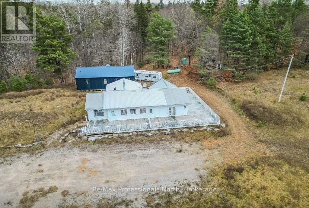 2180-2186 Highway 141, Muskoka Lakes, Ontario  P0B 1L0 - Photo 32 - X12409702