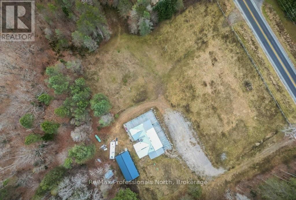 2180-2186 Highway 141, Muskoka Lakes, Ontario  P0B 1M0 - Photo 3 - X12409713