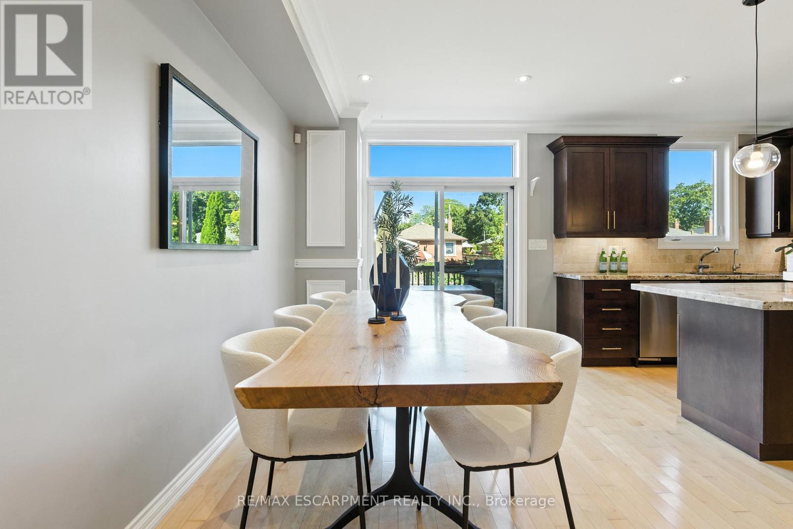 219 Delta Street, Toronto, Ontario  M8W 4E7 - Photo 12 - W12411727