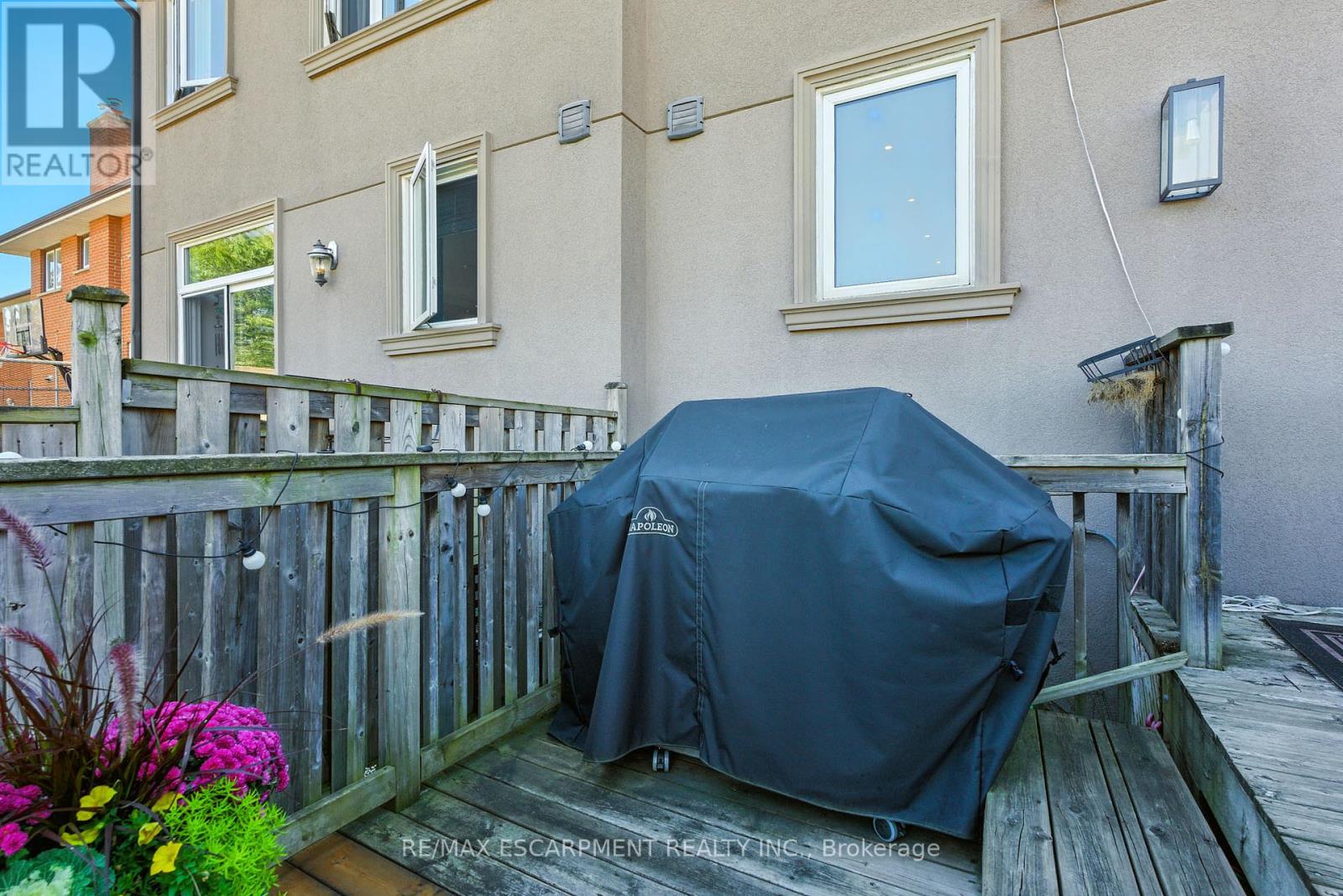 219 Delta Street, Toronto, Ontario  M8W 4E7 - Photo 39 - W12411727