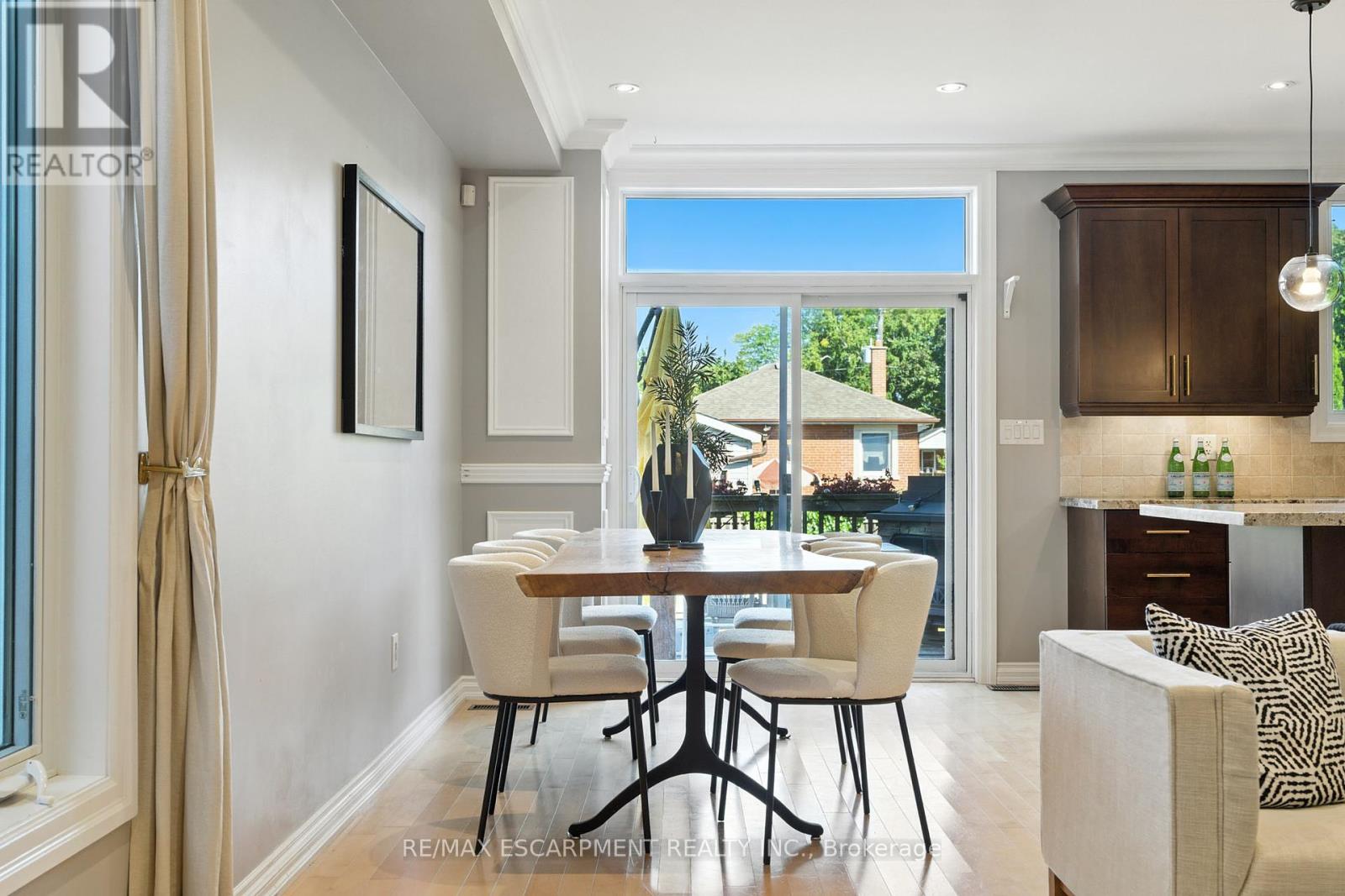 219 Delta Street, Toronto, Ontario  M8W 4E7 - Photo 8 - W12411727
