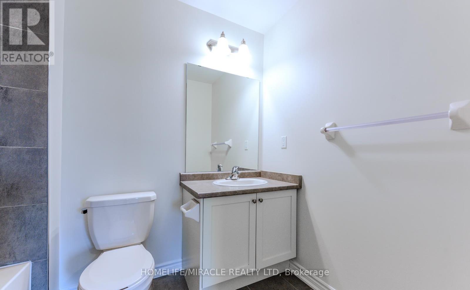 61 Bucksaw Street, Brampton, Ontario  L7A 4P8 - Photo 29 - W12411789