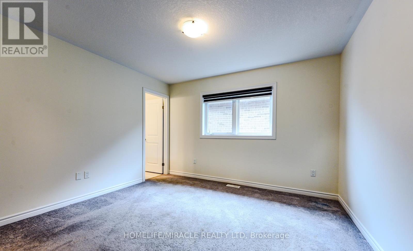 61 Bucksaw Street, Brampton, Ontario  L7A 4P8 - Photo 32 - W12411789