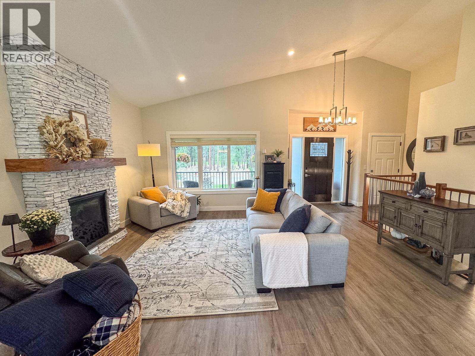 193 Shadow Mountain Boulevard, Cranbrook, British Columbia  V1C 0C6 - Photo 11 - 10363177