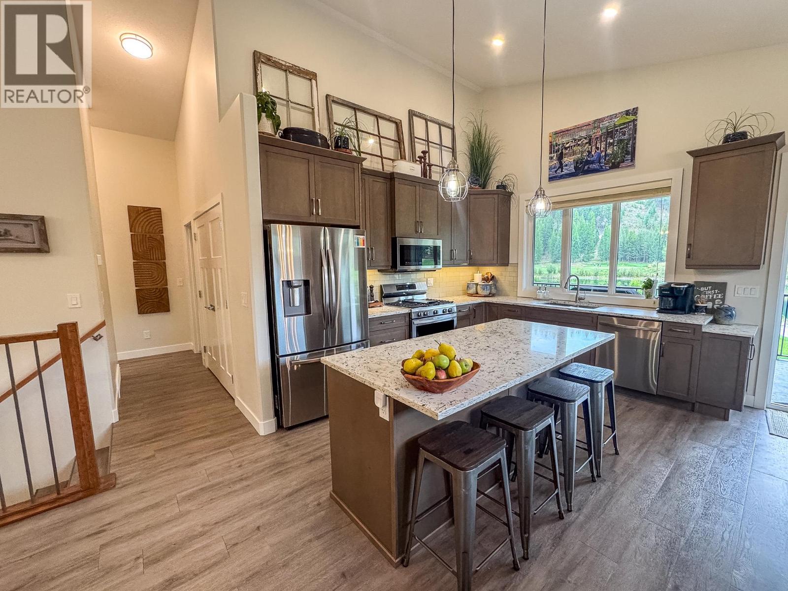 193 Shadow Mountain Boulevard, Cranbrook, British Columbia  V1C 0C6 - Photo 15 - 10363177