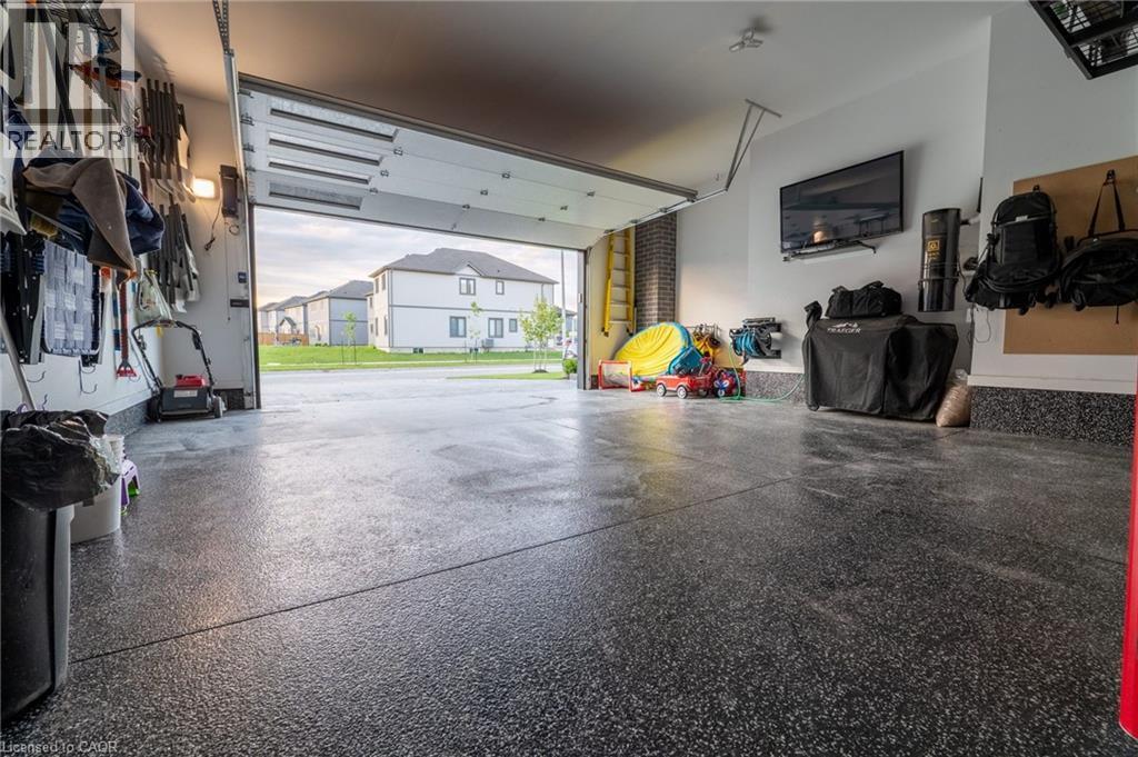 6 Cristallina Drive, Thorold, Ontario  L2V 0H3 - Photo 39 - 40763465