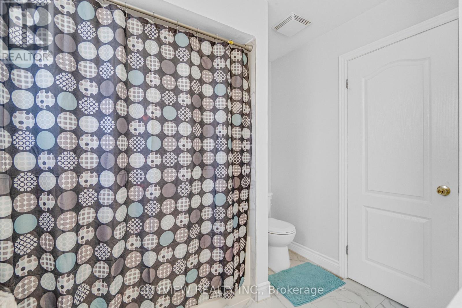 48 Nashville Circle, Hamilton, Ontario  L8G 5H2 - Photo 35 - X12411726